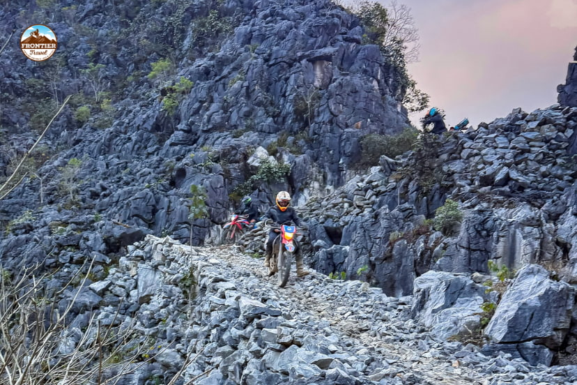 Northern Vietnam also offers a diverse mix of off road and on road routes, making it attractive for adventure focused Vietnam motorbike tours.